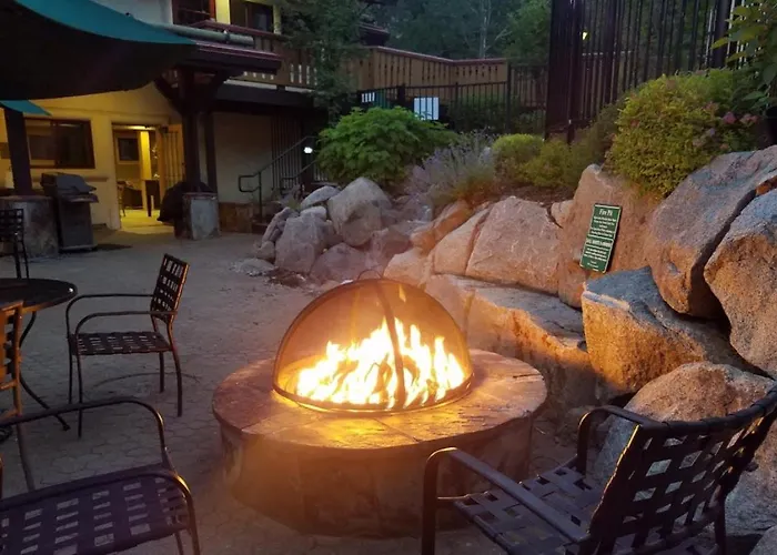 Getaways At Olympic Village Inn