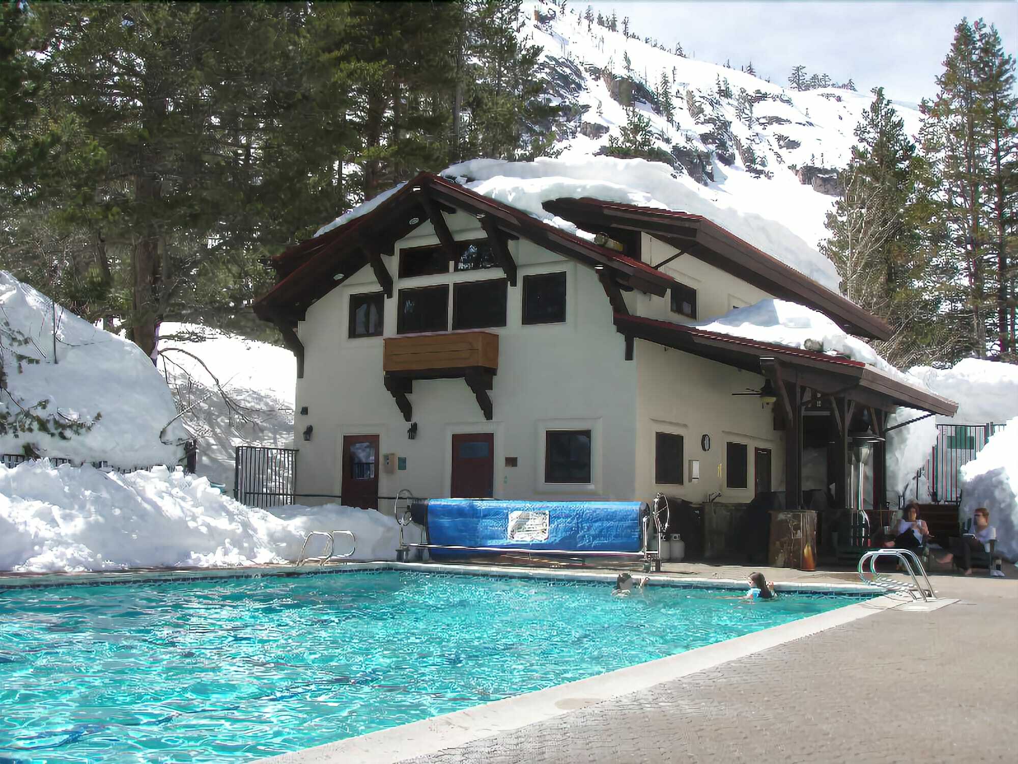 Apartahotel Getaways At Olympic Village